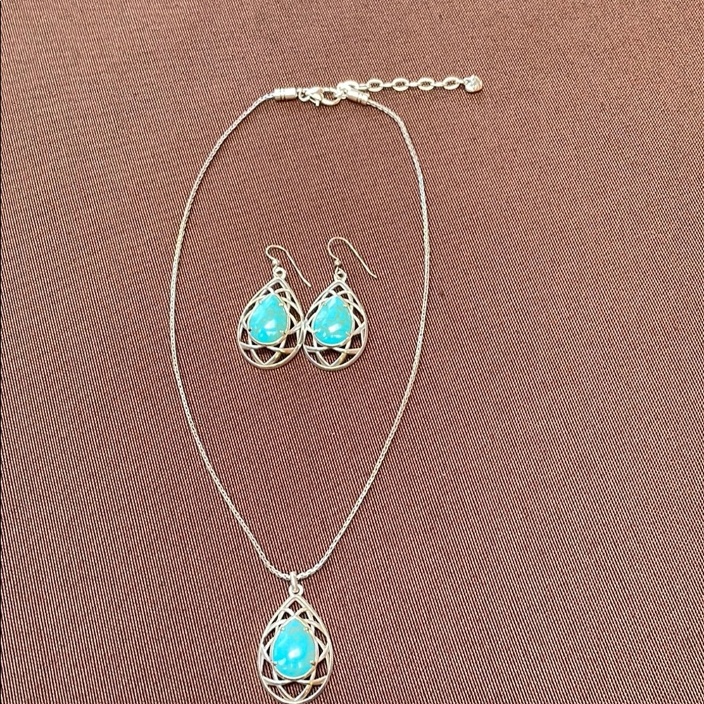 Elegant Silver Necklace and Earring Set with Blue Gemstones